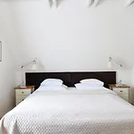 Apartamento Eclectic Loft With Terrace