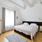 Eclectic Loft With Terrace *