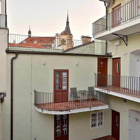 Appartement Eclectic Loft Royal Way
