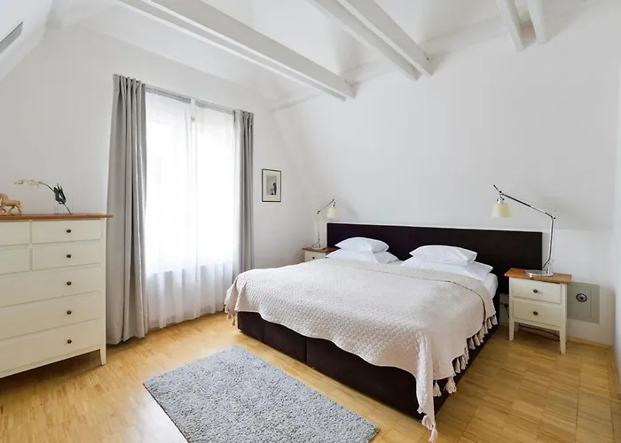 Eclectic Loft With Terrace *