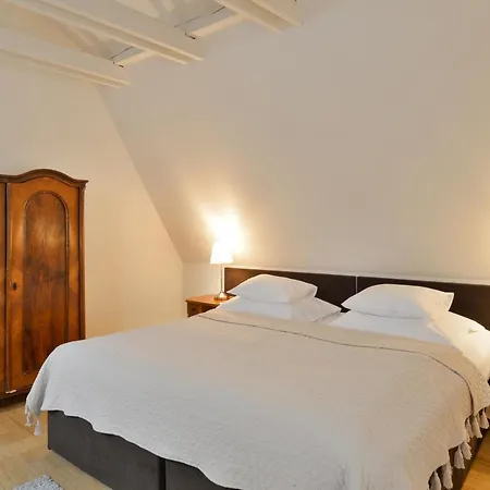 Apartment Eclectic Loft Royal Way *