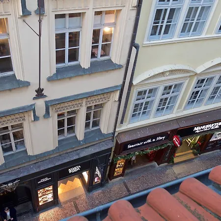 Apartment Eclectic Loft Royal Way Prague
